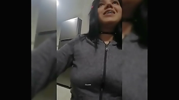 MI NOVIA No Me Deja Jugar Con El Celular!