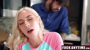 StepBrother Fucks His StepSister While StepMom's Making Grocery List - Freeuse - FuckAnytime