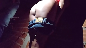 peguei a bunduda da minha cunhada gostosa no quintal atras de casa