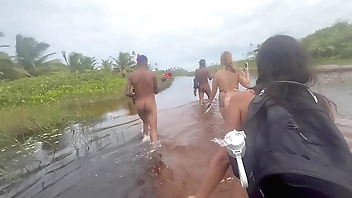 I went to have some sex with my friends in the Bahia swamp