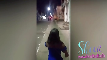 black guy stuck his big dick deep into the dwarf's little pussy and she screamed with pleasure