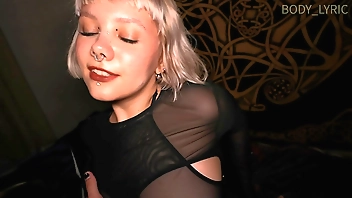 I'm too horny! Fuck me, please! ?