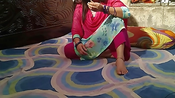 Indian Maid fucking a virgin boy secretly