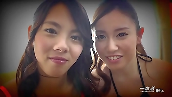 レズぶっかけ乱交 1