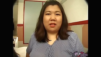 ma0045 - Mature Asian Lesbians eat big fat pussy.