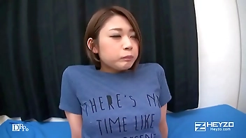 ハメ撮りが大好きで自慢はその引き締まったお尻というネイリストのあずさちゃん- 河合あずさ 1