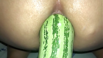 dilatação anal extrema - abobrinha