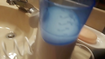 21yr old pumps over a pint of cum into bladder