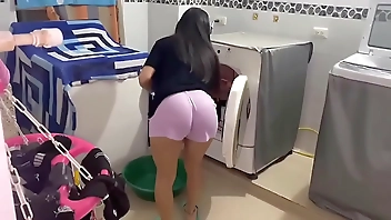 I fuck my neighbor from 404 while her husband works with SD.