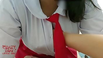 Cute asian student Very Horny and have sex with her boyfriend