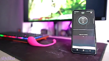 Let's play the game until orgasm - Hot letsplayer cums from vibrator