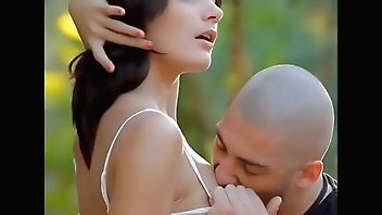 Who is she..?? What is her name..??? please comment..!!!