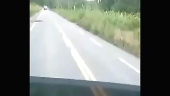 Caminhoneiro com gostosa