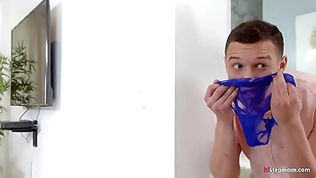 Blonde bombshell MILF Casca Akashova hops on young dick