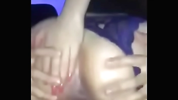 Fucked my Delhi girlfriend in my car