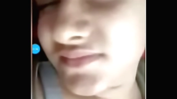 Sexy Paki Girl Showing Pussy