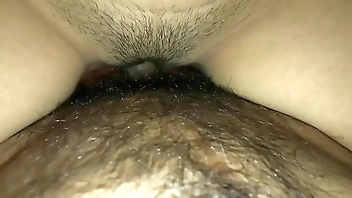 लोखड़ौन में फसे पति और पत्नी ने चुदवाया देवर से