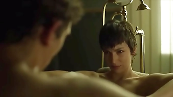 Tokio da série La Casa de Papel de lingerie