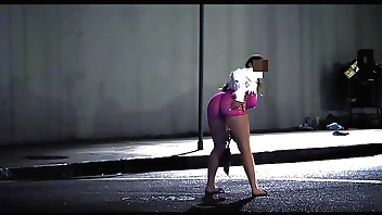 WHITE GIRLS VS. BLACK GIRLS WHO WINS?