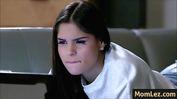 Gold digger step Mom now wants stepdaughters pussy