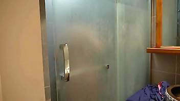 【完颜悦声】在苏州约了个小奶 ，床上技术过硬又温柔体贴