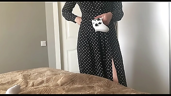 Step sister couldn't masturbate with gamepad and replaced it with her stepbrother's cock