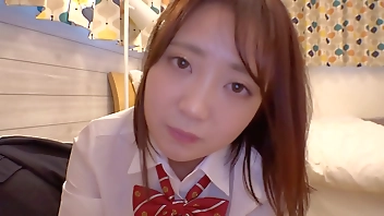 ハメ撮り 都立M校 放課後パパ活JK 鬼性欲のおじさんちんぽで何度も中イキ 小さくて狭いおまんこに激ピストン 抱き心地最高なムチエロボディーを持つ甘えんぼJKが初めてのお家デートSEX 　https://bit.ly/3fBWskB