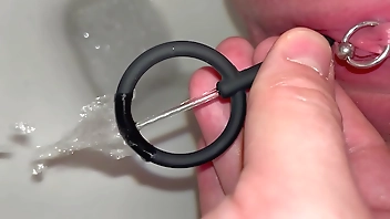 First time we use Vaginal Dilator for my Pee