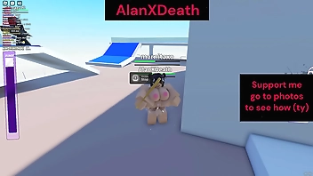 This fighting game seems a bit sus... (roblox)