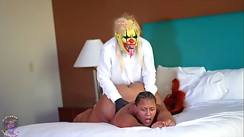 BBW Slut Charlie Gets Aquainted With Gibby The Clowns Fat Cock After Her Boyfriends Leaves Hotel Room