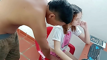 COME NEIGHBOR, LEAVE WHAT YOU'RE DOING AND BETTER SUCK MY DICK AND THEN FUCK YOU THE WAY YOU LIKE - PORN IN SPANISH